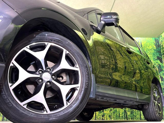 �y����18�C���`�A���~�z�C�[���z�O�ςɃ}�b�`���������A���~�z�C�[���𑕒����Ă���܂��B�e��ЊO�A���~�z�C�[����A�X�^�b�h���X�^�C�����戵�����Ă���܂��B���񂲑��k����������