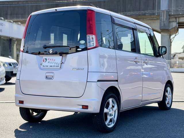 ���X�͍s�c�����R���̊��ˌ����_�̋߂��ɓX�܂��������܂��B���Ԃł��A�N�Z�X���₷���ꏊ�Ɍ�����܂��B�d�Ԃł��z���̍ۂ��Ŋ���JR���������w�܂ł��}���ɎQ��܂��B���C�y�ɂ��₢���킹������!