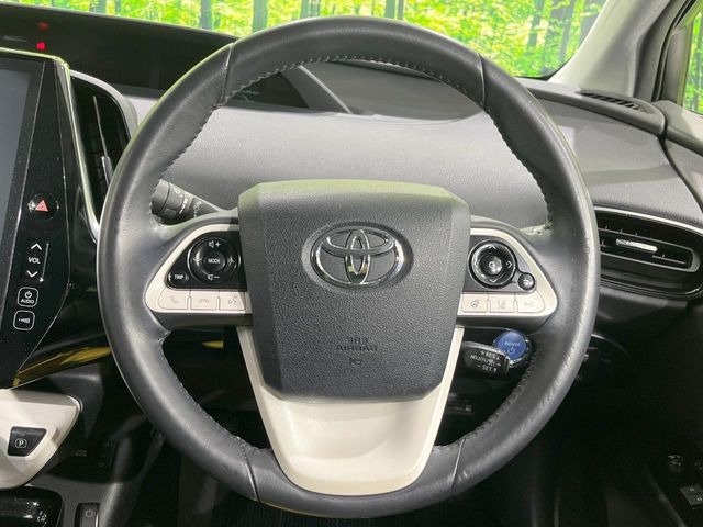 【ステアリングスイッチ】運転中、前方から目線をそらすことなく、オーディオ等の操作が可能な便利機能!安心&快適なドライブを演出してくれます♪