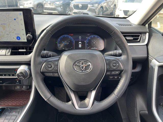 �y�����v�����X�e�A�����O�z�㎿�Ȋv���g�p���邱�ƂŁA��ɂ����������݂ƂĂ��^�]���₷���n���h���ł���