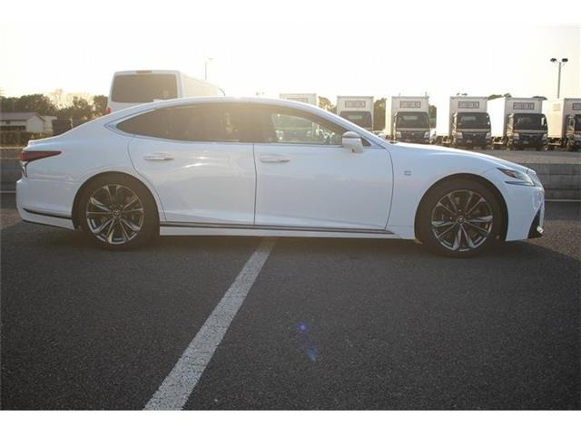 ���Ǝҗl�ւ̔̔��͂��f�肳���Ă��������܂��B �Ԍ������ԗ��̏ꍇ�́A�Ԍ����擾�������x�������z�ŕ\�����Ă���܂��B