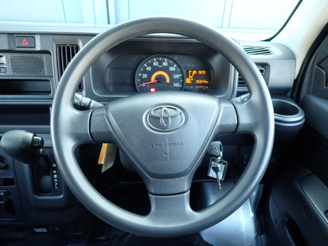 �X�e�A�����O�͂ƂĂ����ꂢ�ȏ�Ԃł��B