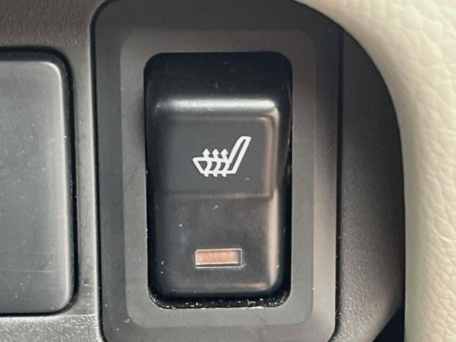 �y�V�[�g�q�[�^�[�z�������ɏd�󂷂�V�[�g�q�[�^�[!�G�A�R����葁�����܂��Ă����̂Ŋ�����̐l�����S�ł��ˁ�G�A�R���̉����͊������邩����A�Ƃ������ɂ����������߂ł��B