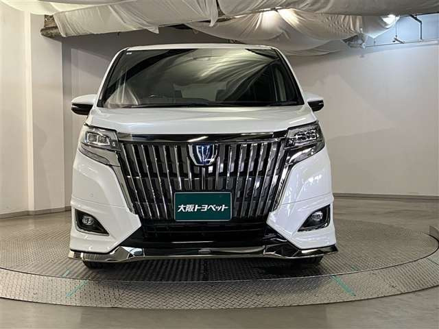 エスクァイアハイブリッド1.8 Gi プレミアムパッケージ ブラックテイラード