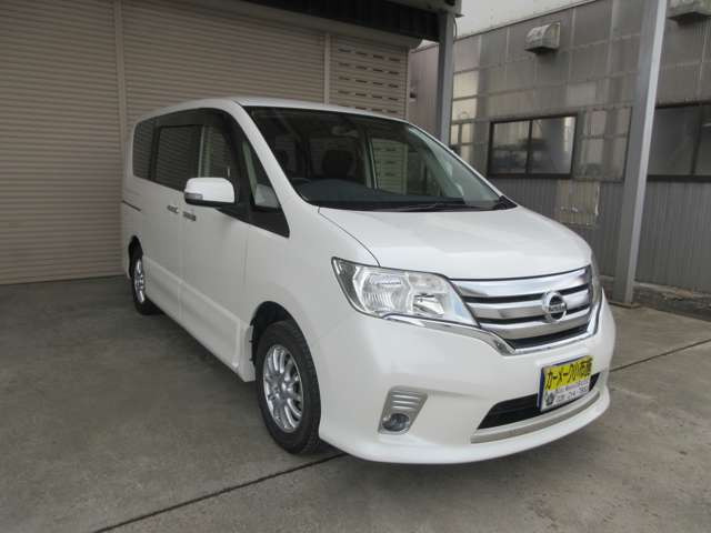 セレナ2.0 ハイウェイスター 4WD