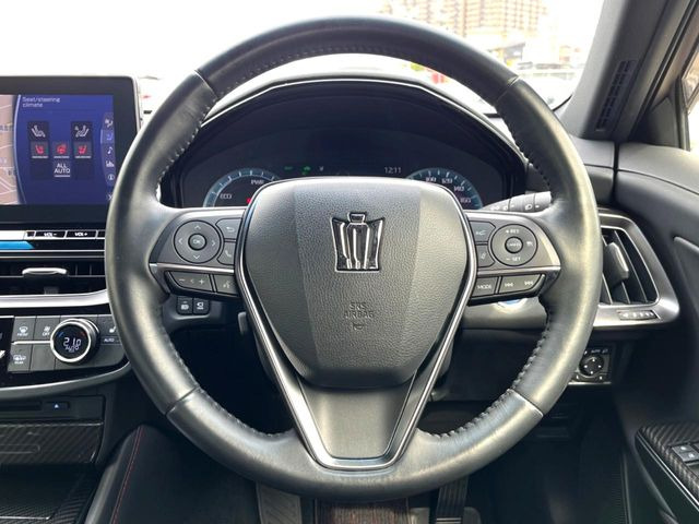 �y�����v�����X�e�A�����O�z�㎿�Ȋv���g�p���邱�ƂŁA��ɂ����������݂ƂĂ��^�]���₷���n���h���ł���