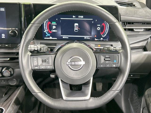 �y�����v�����X�e�A�����O�z�㎿�Ȋv���g�p���邱�ƂŁA��ɂ����������݂ƂĂ��^�]���₷���n���h���ł���