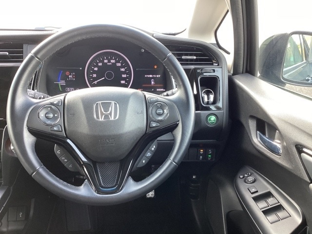 シャトル1.5 ハイブリッド Z ホンダセンシング