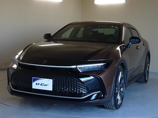 クラウンクロスオーバー2.5 G アドバンスト レザー パッケージ E-Four 4WD