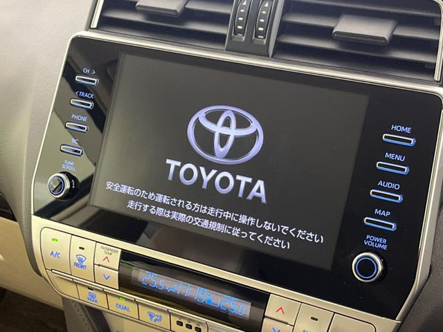 【9インチ ディスプレイオーディオ】大画面ディスプレイへお持ちのスマートフォンと連携して、ナビやbluetoothでの音楽再生が可能です♪デザインはもちろん操作性も良好!別途ナビ機能の取付可能です♪