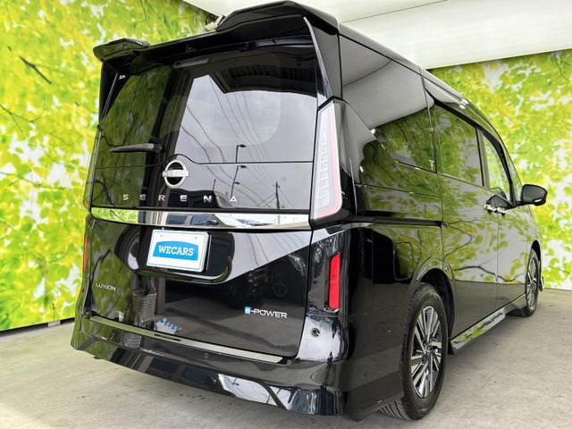 セレナ1.4 e-POWER ルキシオン