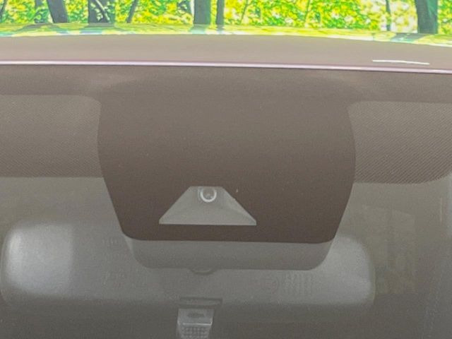 �y�g���^�Z�[�t�e�B�Z���X�z���s���ɑO���̎ԗ�����F�����A�Փ˂������Ȏ��͌x��ƃu���[�L�ŏՓˉ���Ɣ�Q�y�����A�V�X�g�B�����S�Ƀh���C�u�����y���݂��������܂��B