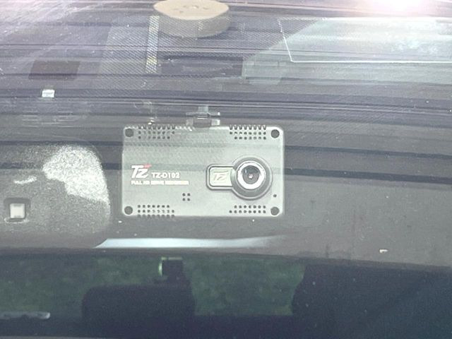 �y�h���C�u���R�[�_�[�z�h���C�u���R�[�_�[����!���s���͂������A������^�]�⎖�̂ɑ��������ہA�f���ŋL�^���A����̃��X�N�ɔ����܂��B���L�^�pSD�J�[�h�͂��q�l�����g�ł��������������K�v������܂��B