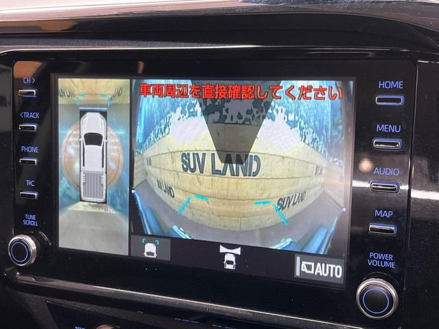 �y�p�m���~�b�N�r���[���j�^�[�z��p�̃J�����ɂ��A�ォ�猩���낵���悤�Ȏ��_��360�x�N���}�̎��͂��m�F���邱�Ƃ��ł��܂������p�������m�F���₷���A�����ꏊ�ł̐؂�Ԃ��⒓�Ԃ��X���[�Y�ɍs���܂��B