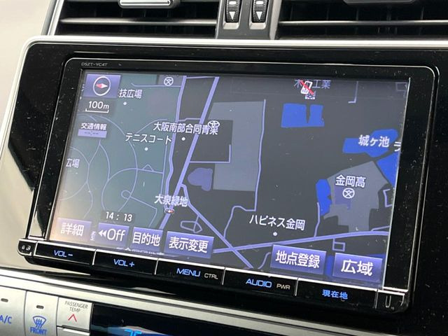 【純正9型ナビ】人気の純正ナビを装備しております。ナビの使いやすさはもちろん、オーディオ機能も充実!キャンプや旅行はもちろん、通勤や買い物など普段のドライブも楽しくなるはず♪