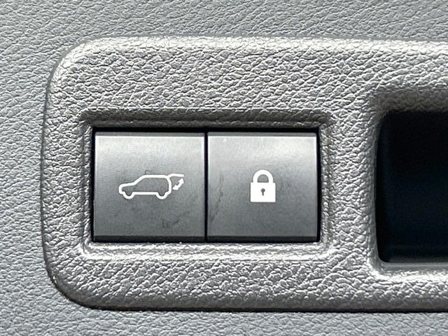 �y�p���[�o�b�N�h�A�z�X�}�[�g�L�[��^�]�Ȃ̃{�^�������������Ń��A�Q�[�g�������ŊJ���܂�!�ו��������Ă��鎞��A�����ʒu�ɂ���o�b�N�h�A��߂�ۂɕ֗��ȋ@�\�ł���