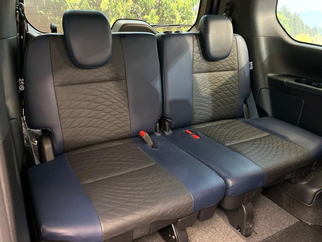 3��ڃV�[�g�͂�������ԗǍD����l�ł��������ƍ����Ē����܂��̂ŁA��l���ł̂��o���������N���N�ł��􂲉Ƒ��ŁA�C�̒m�ꂽ���ԂŁA�h���C�u�ɍs���̂��y���݂ł��ˁ�