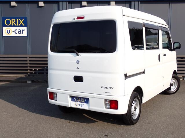 �����r���[�̉摜�ɂȂ�܂��B�I���b�N�X�F�蒆�ÎԂɂ́A���w��������S���Ă���肢���������߂ɁA�Ǝ��́u�I���b�N�X�F�蒆�Îԕۏ؁v�����t�����Ă��܂��B