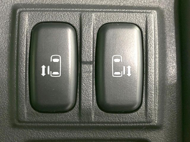 �y�����p���[�X���C�h�h�A�z�X�}�[�g�L�[��^�]�Ȃ̃X�C�b�`�Ō�ȗ����X���C�h�h�A�̊J���\���d��������͂����ăh�A���J����K�v�������A�����Ȃ��q�l�ł��ȒP�ɊJ���߂ł����K�ł���