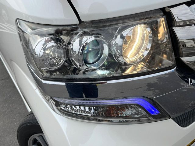 ��Ԃ�r�V���ɂ��ǍD�Ȏ��E�ň��S�ȑ��s������]�������ɂ́y���P�xLED�w�b�h���C�g�z�̎�t����������!�����̂��q�l�ɂ��D�]���������Ă���܂���