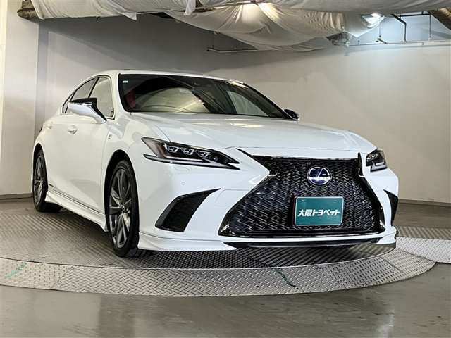 ES300h Fスポーツ