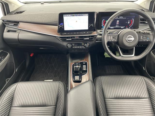 ノートオーラ1.2 G レザーエディション