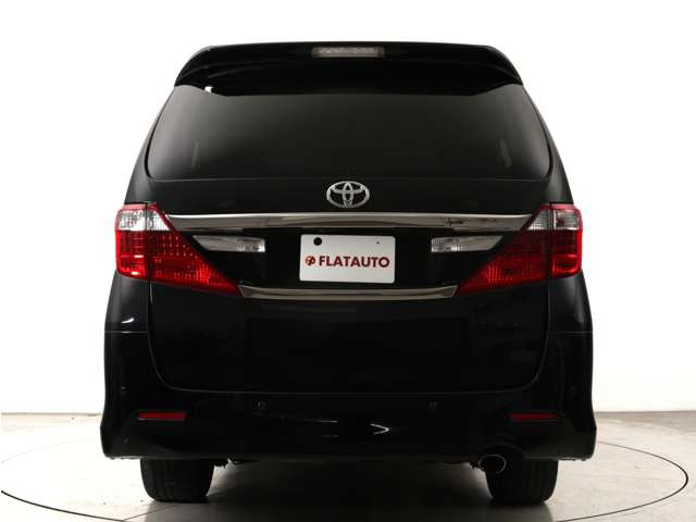 前後ドライブレコーダーもお取り付けできます!安心安全なカーライフには必需品ですね!