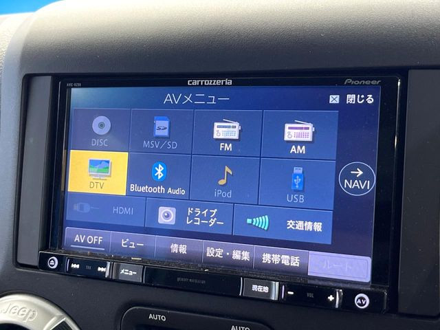 ��Bluetooth:���莝���̃X�}�[�g�t�H���ȂǂƐڑ����A�n���Y�t���[�ʘb��Տꊴ����~���[�W�b�N�Đ������y���݂��������܂��B�����ڑ��ł��̂Ŕς킵��������܂����