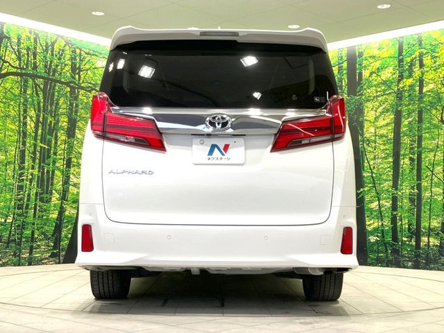 安心の最長10年・走行無制限保証(有償)をご用意。保証内容も充実はもちろん、無料点検&オイル交換や、年中無休の全国・24時間ロードサービスも付帯されておりますのでご安心下さい。