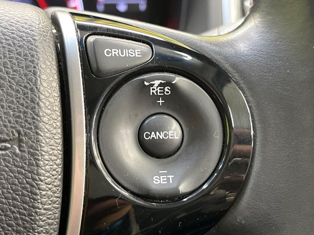 �y�N���[�Y�R���g���[���z�������H�����N���N���s�B�A�N�Z���𗣂��Ă���葬�x�ő��s���ł��A�������^�]���̕��S���y��!�����E�������ȒP�ȃX�C�b�`����Œ����ł��܂��B