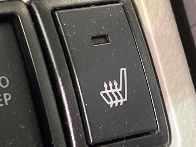 �y�V�[�g�q�[�^�[�z�������ɏd�󂷂�V�[�g�q�[�^�[!�G�A�R����葁�����܂��Ă����̂Ŋ�����̐l�����S�ł��ˁ�G�A�R���̉����͊������邩����A�Ƃ������ɂ����������߂ł��B