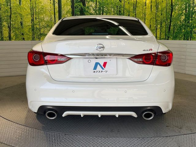 安心の最長10年・走行無制限保証(有償)をご用意。保証内容も充実はもちろん、無料点検&オイル交換や、年中無休の全国・24時間ロードサービスも付帯されておりますのでご安心下さい。