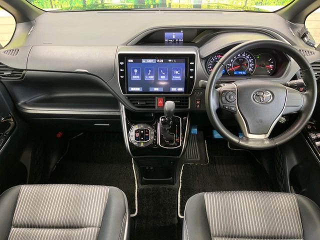 ヴォクシー2.0 ZS 煌