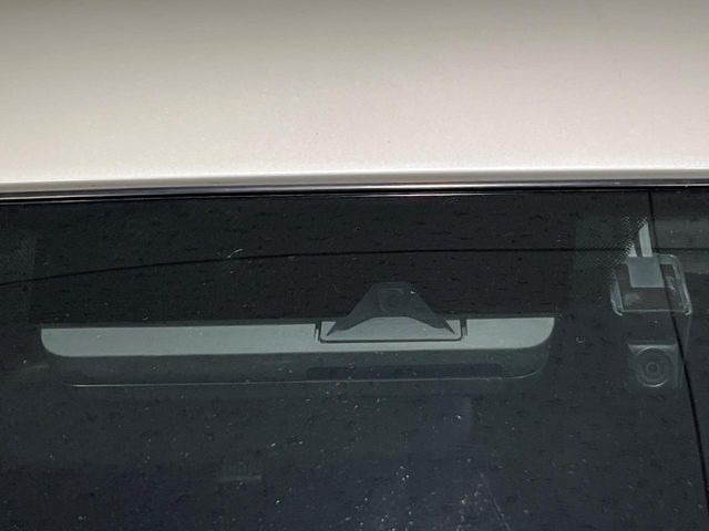 �y�v���N���b�V���Z�[�t�e�B�z�O���̎ԗ��������m���A�Փ˂������Ȏ��͌x��Œ��ӂ𑣂��A�u���[�L�𓥂ޗ͂��T�|�[�g�B�u���[�L�𓥂߂Ȃ������ꍇ�͏Փ˔�Q�y���u���[�L���쓮�A�Փˉ�����T�|�[�g���܂��B