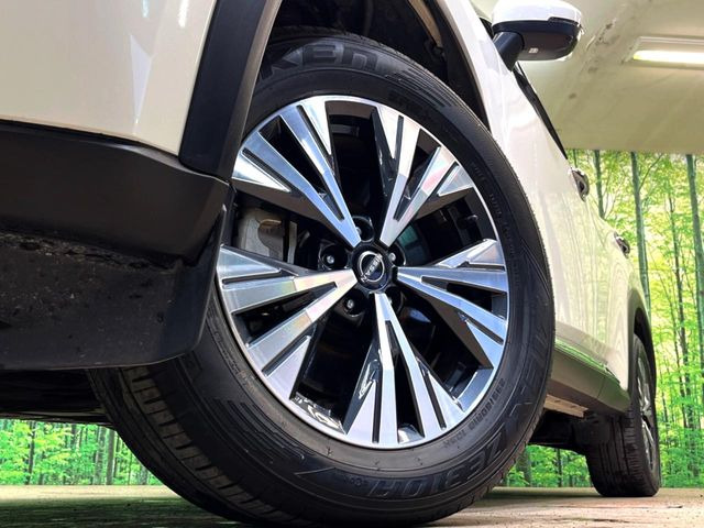 �y�����A���~�z�C�[���z�O�ςɃ}�b�`���������A���~�z�C�[���𑕒����Ă���܂��B�e��ЊO�A���~�z�C�[����A�X�^�b�h���X�^�C�����戵�����Ă���܂��B���񂲑��k����������