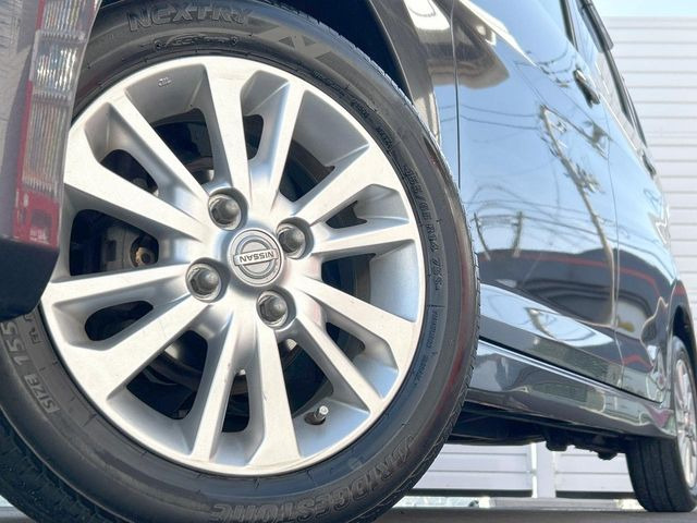 �y����14�C���`�A���~�z�C�[���z�O�ςɃ}�b�`���������A���~�z�C�[���𑕒����Ă���܂��B�e��ЊO�A���~�z�C�[����A�X�^�b�h���X�^�C�����戵�����Ă���܂��B���񂲑��k����������