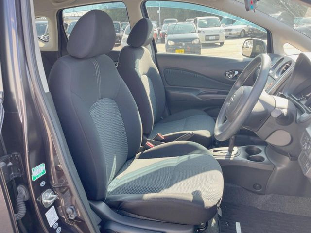 �^�]�ȃV�[�g���͎g�p�������Ȃ��A�ǍD�ȏ�ԂƂȂ��Ă��܂��B���J�Ɏg���Ă������Ƃ��悭�킩��܂��ˁB