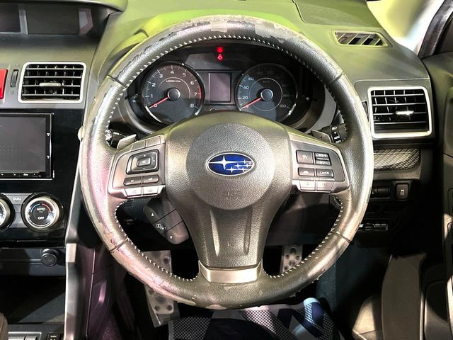 �y�X�e�A�����O�X�C�b�`�z�^�]���A�O������ڐ������炷���ƂȂ��A�I�[�f�B�I���̑��삪�\�ȕ֗��@�\!���S&���K�ȃh���C�u�����o���Ă���܂���