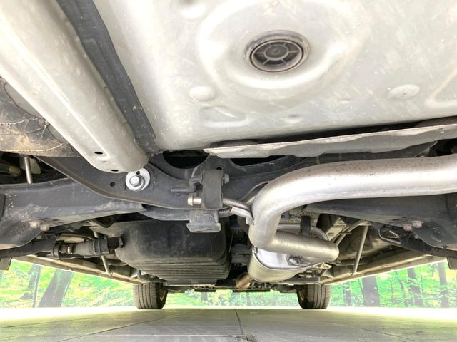 下回りがきれいなうちに、防錆加工の施工がオススメ。降雪地域はもちろん、沿岸部にお住いの方や、趣味でマリン・ウィンタースポーツをされる方にご好評いただいております。