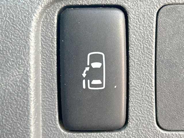 �y�p���[�X���C�h�h�A�z�X�}�[�g�L�[��^�]�Ȃ̃X�C�b�`�ŃX���C�h�h�A�̊J���\���d��������͂����ăh�A���J����K�v�������A���������q�l�ł��A�d���ו��������Ă��鎞�����N�ɊJ���߂ł��܂���