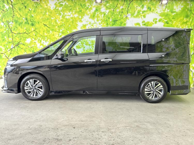 セレナ1.4 e-POWER ルキシオン