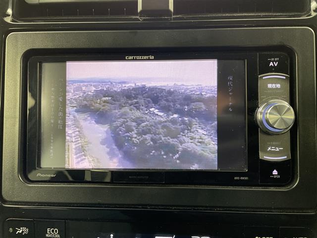 プリウス1.8 S E-Four 4WD