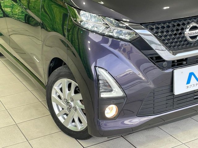 �yLED�w�b�h���C�g�z���V����ԑ��s�����ǍD�Ȏ��E���m�ۂ����S���ĉ^�]�ł��鍂�P�xLED�w�b�h���C�g�𑕔�!�_�����x�������A����d�͂��}�����Ă��܂��B