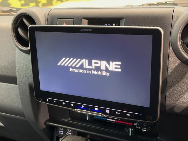 �yBIG-X11�C���`�i�r�z�l�C�̑���BIG-X�i�r�𑕔��B��p�݌v�Ŏԓ��̕��͋C�Ƀ}�b�`!�i�r���p���̃}�b�v�\���͌��₷���A�e���r��DVD�͗Տꊴ���A�b�v!�����̃h���C�u���O�b�Ɗy�����Ȃ�܂���