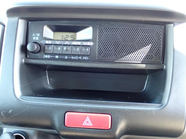 ���W�I���t���Ă܂��B