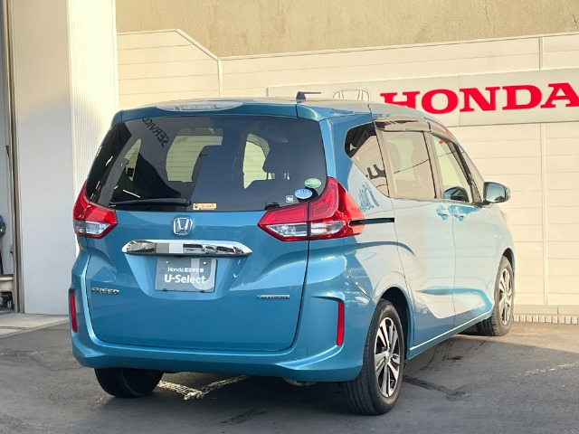 フリード1.5 ハイブリッド EX