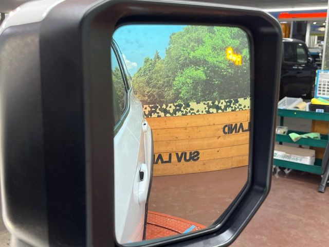 �y�u���C���h�X�|�b�g���j�^�[�z���s���A�h�A�~���[�̎��p�ɂȂ�₷���ӏ��Ɍ㑱�Ԃ��ڋ߂���ƃT�C�h�~���[�̃����Y�Ɍx����\��!�h���C�o�[�ɒ��ӊ��N�����Ă���܂��B