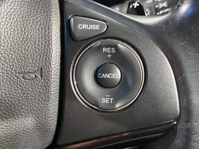 �y�N���[�Y�R���g���[���z�������H�����N���N���s�B�A�N�Z���𗣂��Ă���葬�x�ő��s���ł��A�������^�]���̕��S���y��!�����E�������ȒP�ȃX�C�b�`����Œ����ł��܂��B