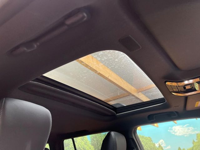 �y�T�����[�t�z�{�^���ЂƂŊJ�\!�J���������Ղ�̃T�����[�t����������Ă��܂�!�ԓ��ɖ�����������ꂽ��i�F���y���ވȊO�ɂ��A�ԓ��̋�C���ȒP�Ɋ��C�\!