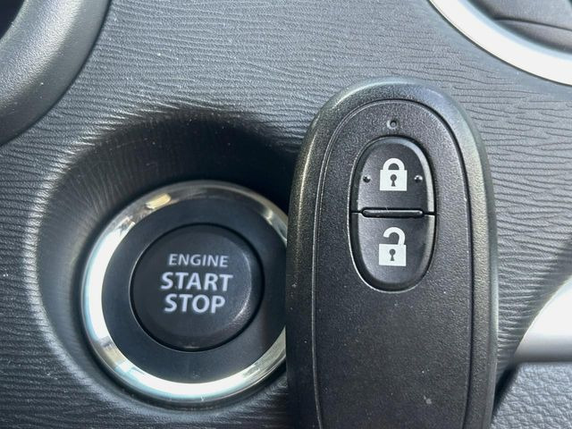 �y�L�[���X�X�^�[�g�V�X�e���z�J�o����|�P�b�g�ɓ��ꂽ�܂܂ł��h�A�̎{���E�������\�ȃX�}�[�g�L�[�𑕔��B�G���W���̃I���E�I�t�����J�M�����o���K�v����������Ƃ��Ă��֗��ł���